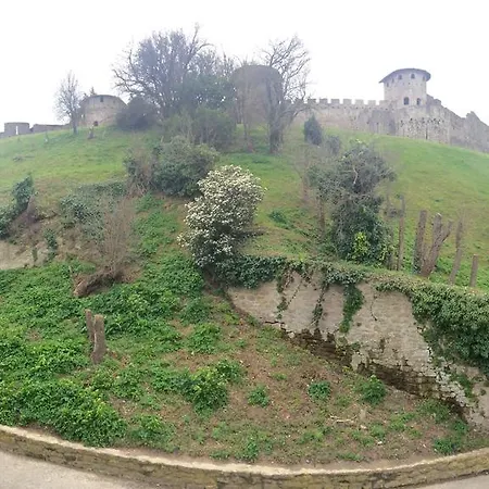 Feriehus Trois Gites Au Pied De La Cite *